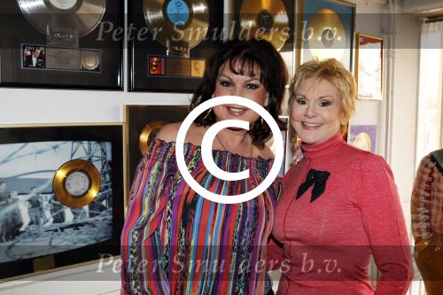 Blaricum 18 maart 2011
Jose Hoebee en Peggy March nemen samen een single op bij de Bolland studio\'s
Peter Smulders bv