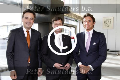 Amsterdam 12 april 2011
Openingsavond auto rai. prins Maurits Camiel Eurlings en Jan Peter balkenende
Peter Smulders bv