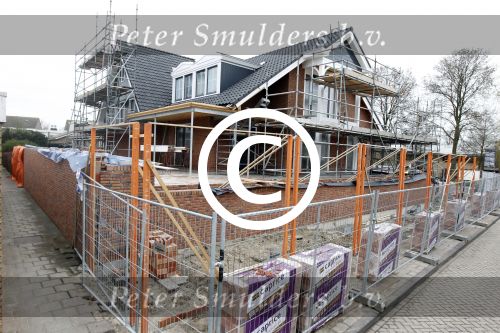 Volendam 5 april 2011
Nieuwe huis van Simon Keizer in aanbouw.
Peter Smulders bv