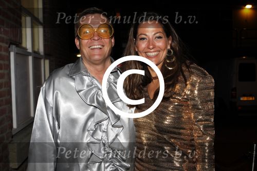 Nieuwegein 20 maart 2011
Surprisefeeste voor Yolanthe Sneijder Cabau georganiseerd door haar man wesley Sneijder bij Will\'s restaurant in Nieuwegein. Soren en Arlette Lerby
Peter Smulders bv