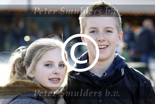Kaatsheuvel 20 maart 2011
Max Bo Anouk Edwin Smulders Tim en Sanne Vrenken en Oma josje in de efteling.
Peter Smulders bv