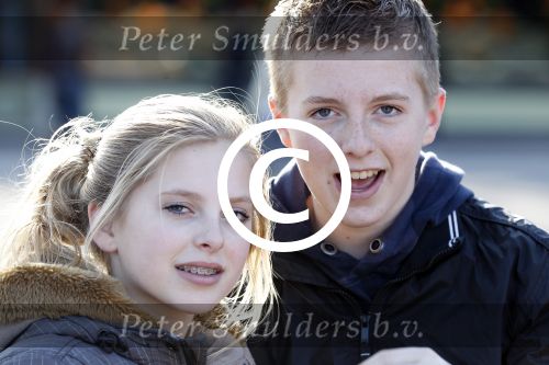 Kaatsheuvel 20 maart 2011
Max Bo Anouk Edwin Smulders Tim en Sanne Vrenken en Oma josje in de efteling.
Peter Smulders bv