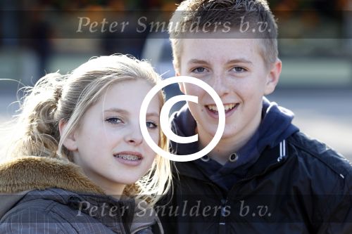 Kaatsheuvel 20 maart 2011
Max Bo Anouk Edwin Smulders Tim en Sanne Vrenken en Oma josje in de efteling.
Peter Smulders bv