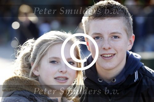 Kaatsheuvel 20 maart 2011
Max Bo Anouk Edwin Smulders Tim en Sanne Vrenken en Oma josje in de efteling.
Peter Smulders bv