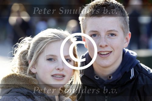 Kaatsheuvel 20 maart 2011
Max Bo Anouk Edwin Smulders Tim en Sanne Vrenken en Oma josje in de efteling.
Peter Smulders bv
