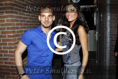 Nieuwegein 20 maart 2011
Surprisefeeste voor Yolanthe Sneijder Cabau georganiseerd door haar man wesley Sneijder bij Will\'s restaurant in Nieuwegein.
Peter Smulders bv