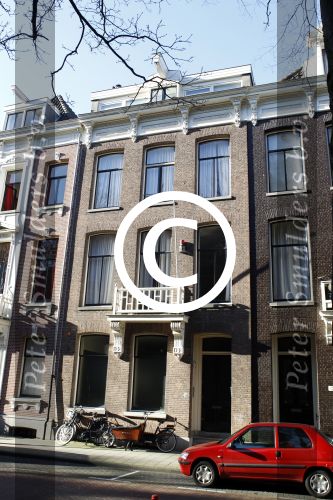 Amsterdam 7 maart 2011
Huis Anouk zangeres te koop.
Peter Smulders bv
