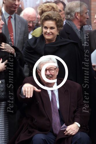Breukelen 28 maart 2001
Opening van het Albert Heyn gebouw op Neyenrode.
Albert Heyn met zijn vrouw

Foto Peter Smulders bv