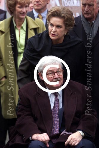 Breukelen 28 maart 2001
Opening van het Albert Heyn gebouw op Neyenrode.
Albert Heyn met zijn vrouw

Foto Peter Smulders bv