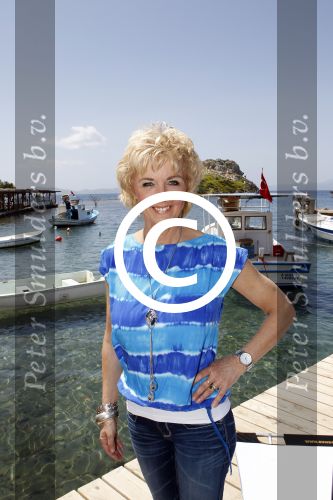 Bodrum Turkije 16 3n 17 april 2012
Muziekreis naar Bodrum met div artiesten waaronder Sieneke Marianne Weber Koos Alberts Gebroeders Ko Peter Beense Helemaal Hollands de piraten toppers Willem Barth Django Wagner Vinzzent Gino Graus Annie Schilder en Jan Keizer.
Peter Smulders bv