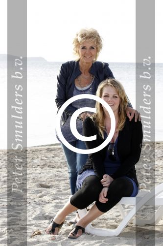 Bodrum Turkije 16 3n 17 april 2012
Muziekreis naar Bodrum met div artiesten waaronder Sieneke Marianne Weber Koos Alberts Gebroeders Ko Peter Beense Helemaal Hollands de piraten toppers Willem Barth Django Wagner Vinzzent Gino Graus Annie Schilder en Jan Keizer.
Peter Smulders bv