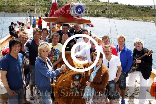 Bodrum Turkije 16 3n 17 april 2012
Muziekreis naar Bodrum met div artiesten waaronder Sieneke Marianne Weber Koos Alberts Gebroeders Ko Peter Beense Helemaal Hollands de piraten toppers Willem Barth Django Wagner Vinzzent Gino Graus Annie Schilder en Jan Keizer.
Peter Smulders bv
