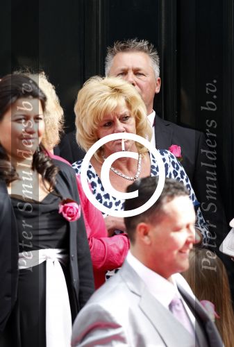 Scheveningen en Den Haag 1 april 2012
Trouwen Samantha de Jong ( Barbie uit oh oh Cherso) en Michael v d Plas. moeder Barbie
Peter Smulders bv
