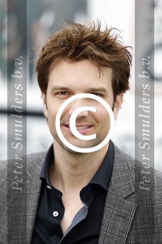 Huizen 4 april 2012
Bas Muijs presenteert het SBS6 programma het snoer om.
Peter Smulders bv