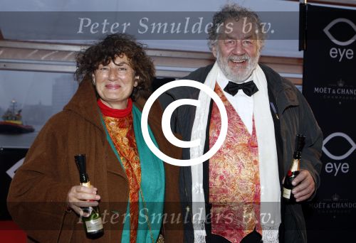 Amsterdam 4 april 2012
Opening eye theater/ museum door koningin Beatrix. Chiem en Maria v Houweninge
Peter Smulders bv