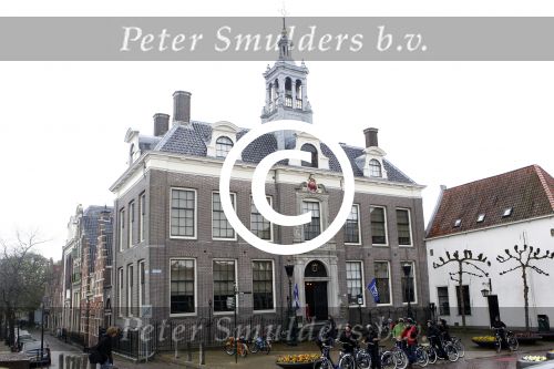 Volendam en Edam 13 april 2012
Simon Keizer en zijn vrouw Annemarie Hoek zijn vandaag in het geheim getrouwd in het stadhuis van Edam.
Peter Smulders bv