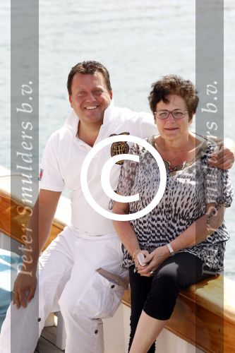 Bodrum Turkije 16 3n 17 april 2012
Muziekreis naar Bodrum met div artiesten waaronder Sieneke Marianne Weber Koos Alberts Gebroeders Ko Peter Beense Helemaal Hollands de piraten toppers Willem Barth Django Wagner Vinzzent Gino Graus Annie Schilder en Jan Keizer. Edwin Bredius
Peter Smulders bv