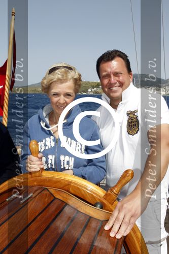 Bodrum Turkije 16 3n 17 april 2012
Muziekreis naar Bodrum met div artiesten waaronder Sieneke Marianne Weber Koos Alberts Gebroeders Ko Peter Beense Helemaal Hollands de piraten toppers Willem Barth Django Wagner Vinzzent Gino Graus Annie Schilder en Jan Keizer. Edwin Bredius
Peter Smulders bv