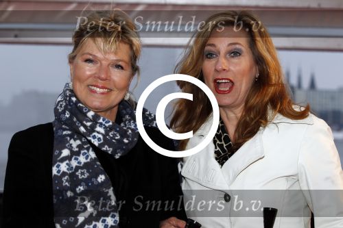 Amsterdam 4 april 2012
Opening eye theater/ museum door koningin Beatrix. Ella v Drumpt
Peter Smulders bv