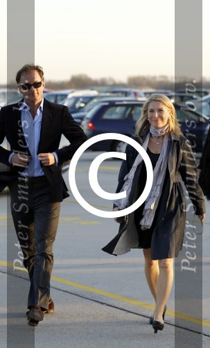 Leiden Valkenburg 25 maart 2012
500e voorstelling van Soldaat van oranje. Elle v Rijn met een kennis
Peter Smulders bv