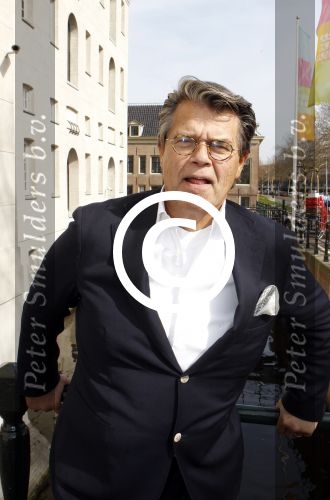 Amsterdam 27 maart 2012
Presentatie de schat van de oranje in het scheepvaartmuseum. Emile Ratelband
Peter Smulders bv