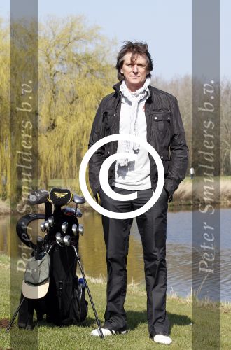 Spaarnwoude 23 maart 2012
Golfwedstrijd voor spieren voor spieren met oa Louis v Gaal. Erik de Zwart
Peter Smulders bv