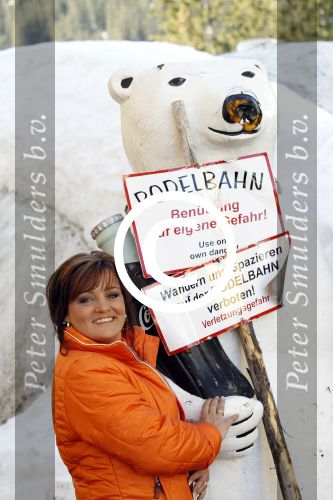 Lermoos Oostenrijk 20 en 21 maart 2012
Van der Valk ski reis met als artiesten oa Frans Bauer Willem Barth Jannes Rene Schuurmans en Grat Damen. Erna Temming
Peter Smulders bv