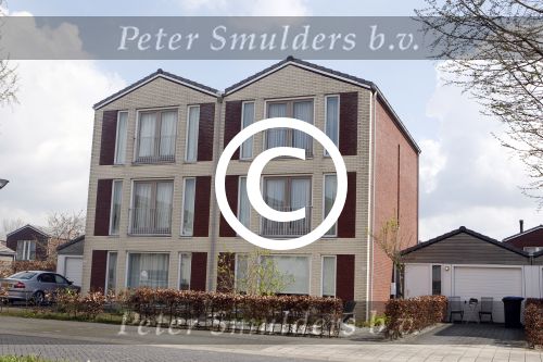 Lelystad 11 april 2012
Huis Erwin Kroll.
Peter Smulders bv