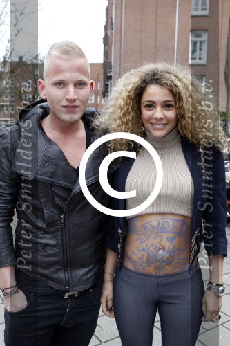 Amsterdam 10 april 2012
Presentatie kledinglijn modemeisjes bij het collegehotel. fajah Lourens met tatoo
Peter Smulders bv
