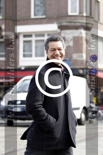 Amsterdam 24 maart 2012
Frank Sanders op straat in Amsterdam.
Peter Smulders bv