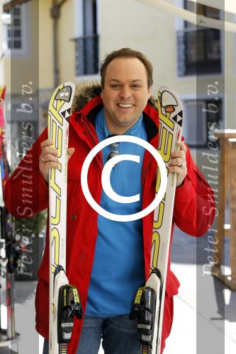 Lermoos Oostenrijk 20 en 21 maart 2012
Van der Valk ski reis met als artiesten oa Frans Bauer Willem Barth Jannes Rene Schuurmans en Grat Damen.
Peter Smulders bv