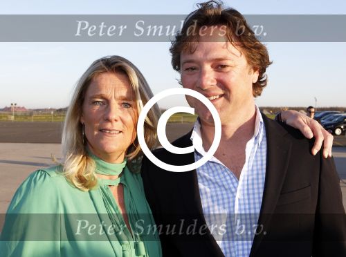 Leiden Valkenburg 25 maart 2012
500e voorstelling van Soldaat van oranje. Frits Sissing met vrouw
Peter Smulders bv