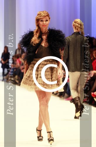 Amsterdam 19 maart 2012
Modeshow Jos v Raak in westergasfabriek met div Bn ers. Froukje de Both
Peter Smulders bv
