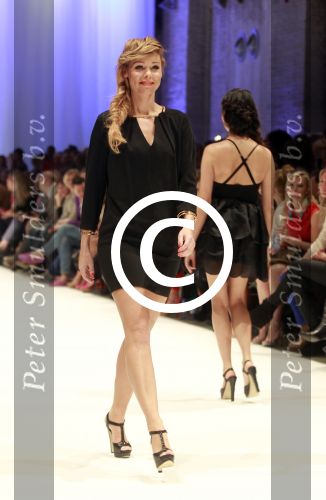 Amsterdam 19 maart 2012
Modeshow Jos v Raak in westergasfabriek met div Bn ers. Froukje de Both
Peter Smulders bv