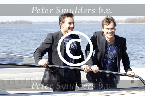 Loosdrecht 22 maart 2012
Gerard Joling Jeroen v d Boom en Rene Froger op von Dutch boot bij presentatie bij het witte huis van hun Toppers concerten in de arena.
Peter Smulders bv