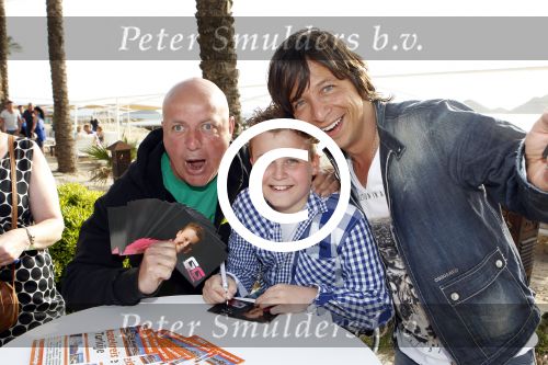 Bodrum Turkije 16 3n 17 april 2012
Muziekreis naar Bodrum met div artiesten waaronder Sieneke Marianne Weber Koos Alberts Gebroeders Ko Peter Beense Helemaal Hollands de piraten toppers Willem Barth Django Wagner Vinzzent Gino Graus Annie Schilder en Jan Keizer.
Peter Smulders bv
