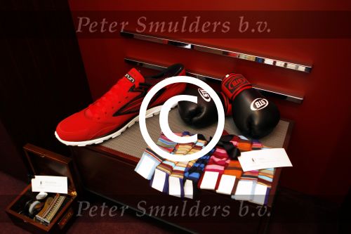 Amsterdam 29 maart 2012
Presentatie goodie bags bedrijf in hotel the grand met div bn ers.
Peter Smulders bv