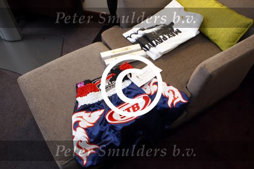 Amsterdam 29 maart 2012
Presentatie goodie bags bedrijf in hotel the grand met div bn ers.
Peter Smulders bv