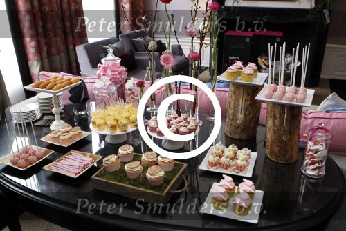 Amsterdam 29 maart 2012
Presentatie goodie bags bedrijf in hotel the grand met div bn ers.
Peter Smulders bv