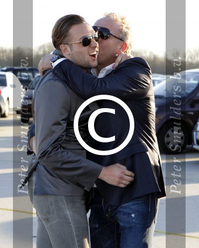 Leiden Valkenburg 25 maart 2012
500e voorstelling van Soldaat van oranje. Gordon met zijn vriend Raoul
Peter Smulders bv