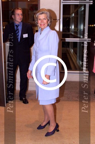 Amsterdam 15 september 2001

Modeshow Mart Visser in het Hilton.

Hank Heyn

Peter Smulders bv