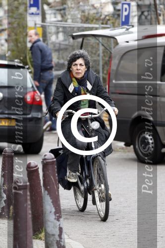 Amsterdam 30 maart 2012
Hanneke Groenteman op de fiets in Amsterdam.
Peter Smulders bv