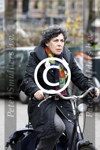 Amsterdam 30 maart 2012
Hanneke Groenteman op de fiets in Amsterdam.
Peter Smulders bv