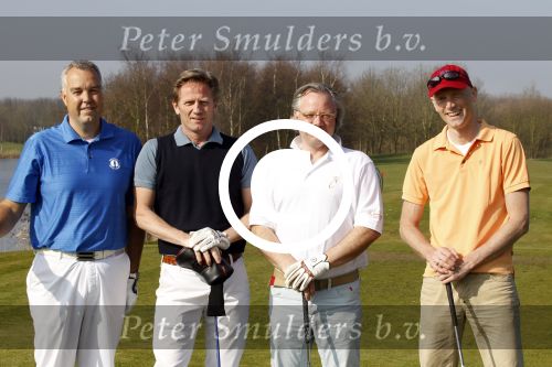 Spaarnwoude 23 maart 2012
Golfwedstrijd voor spieren voor spieren met oa Louis v Gaal. Hans Krietemeijer met vrienden
Peter Smulders bv
