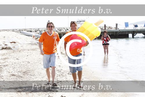 Bodrum Turkije 16 3n 17 april 2012
Muziekreis naar Bodrum met div artiesten waaronder Sieneke Marianne Weber Koos Alberts Gebroeders Ko Peter Beense Helemaal Hollands de piraten toppers Willem Barth Django Wagner Vinzzent Gino Graus Annie Schilder en Jan Keizer.
Peter Smulders bv