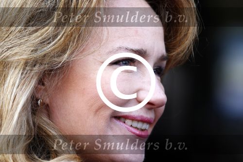 Zeist 1 april 2012
Premiere Dr Seuss in het Fiji theater in Zeist. Helga v leur met zoon
Peter Smulders bv