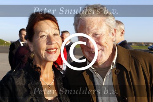 Leiden Valkenburg 25 maart 2012
500e voorstelling van Soldaat van oranje. Huib Rooymans met vrouw
Peter Smulders bv