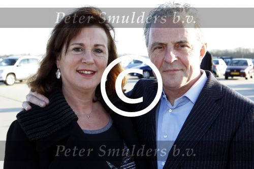Leiden Valkenburg 25 maart 2012
500e voorstelling van Soldaat van oranje. Huub en Resie Stapel
Peter Smulders bv