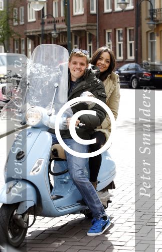 Amsterdam 14 april 2012
Jaap Reesema met vriendin op terras en op vespa scooter.
Peter Smulders bv