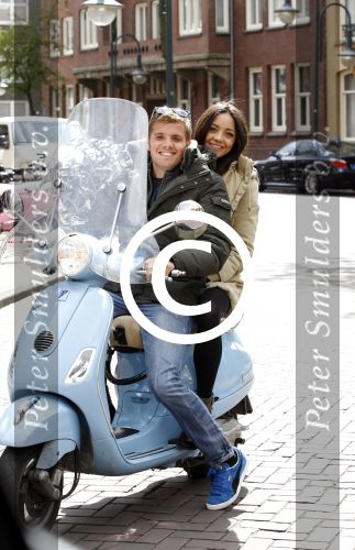 Amsterdam 14 april 2012
Jaap Reesema met vriendin op terras en op vespa scooter.
Peter Smulders bv